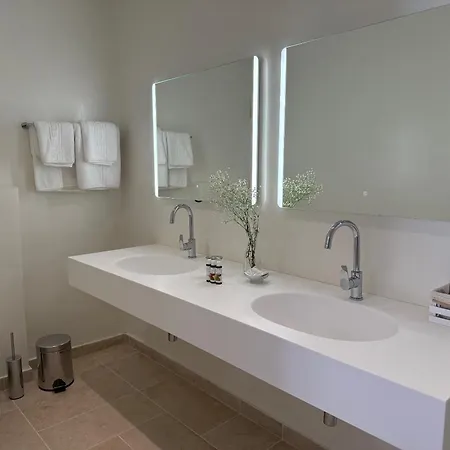 Golden Sun 호텔 3*